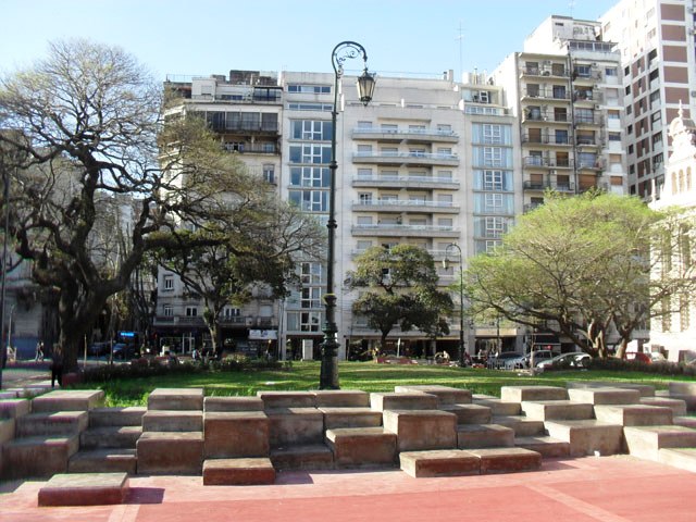 Plaza Jardin de los Maestros