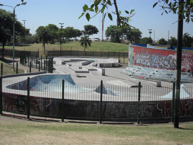 Parque Dr. Juan Bautista Alberdi - Mataderos